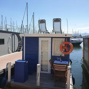 Botel Houseboat